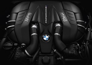 m550i_engine