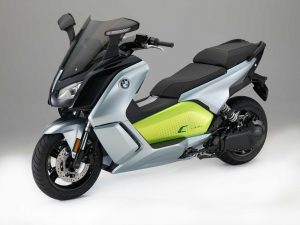 P90229593-the-new-bmw-c-evolution-long-range-09-2016-1999px