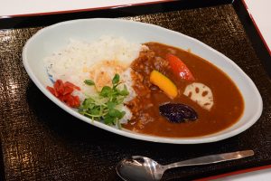 ひのでや食堂・ひのでやカレーライス