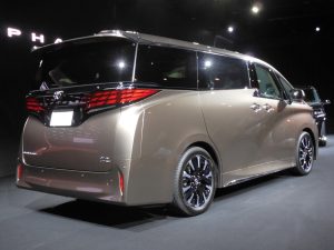 alphard_rr